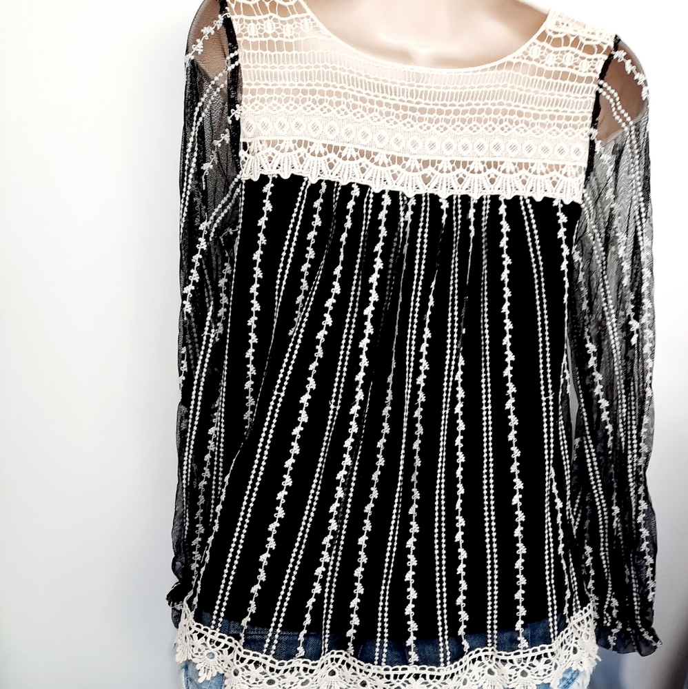 Silk Crochet Long Sleeve Blouse XSmall NWT